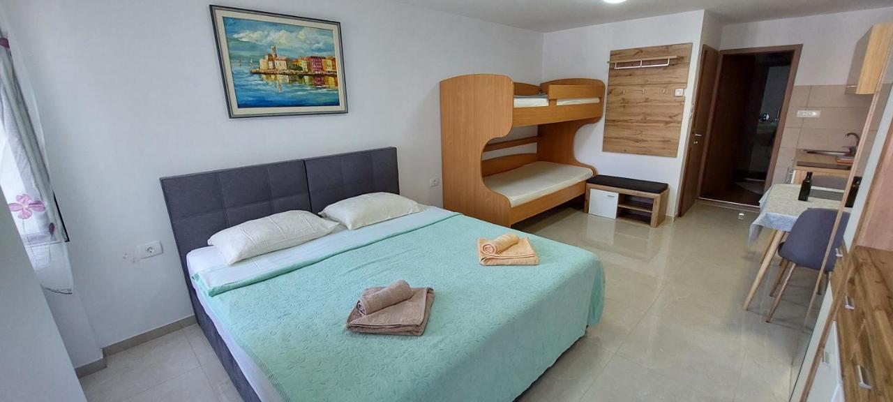 Apartmaji Jurcan Izola Exterior photo